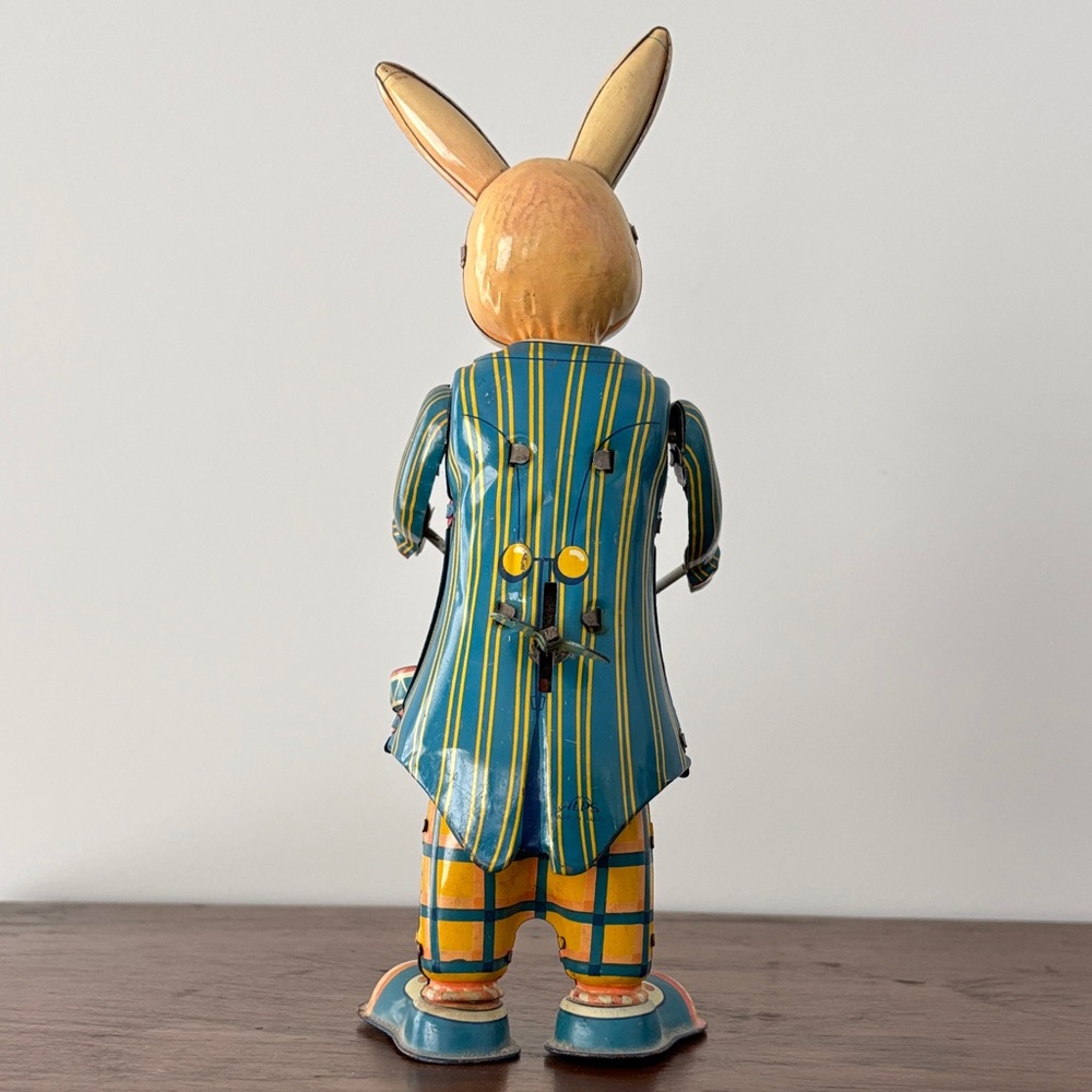 Vintage Rabbit Drummer - Picture 6 of 16